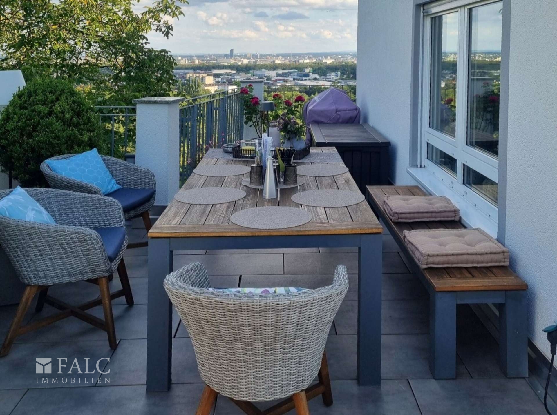 Große Terrasse